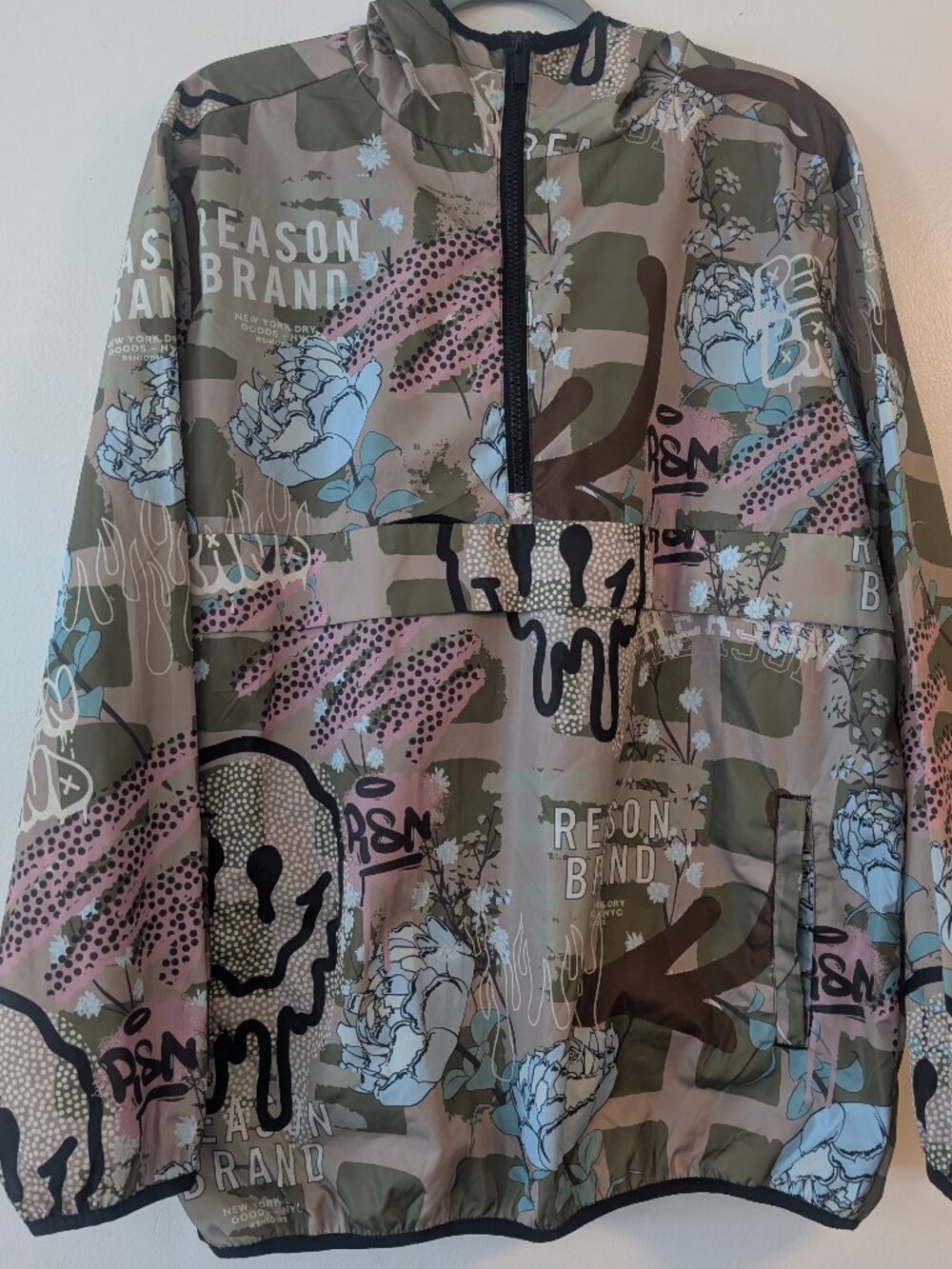 Reason print windbreaker pullover